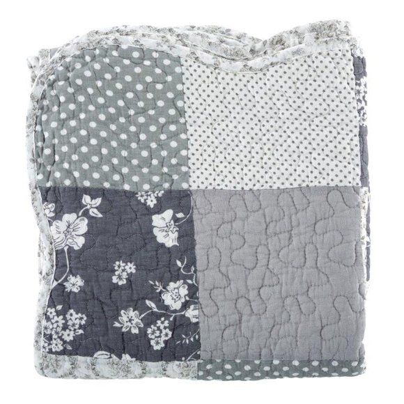 NWT Stephan Baby Heirloom-Quality Pieced Crib Quilt Blanket - Gray/White/Florals - Picture 2 of 4